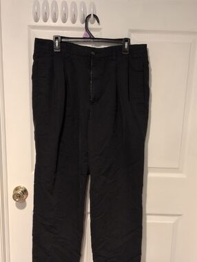 Dockers Black Pleated Dress Pants